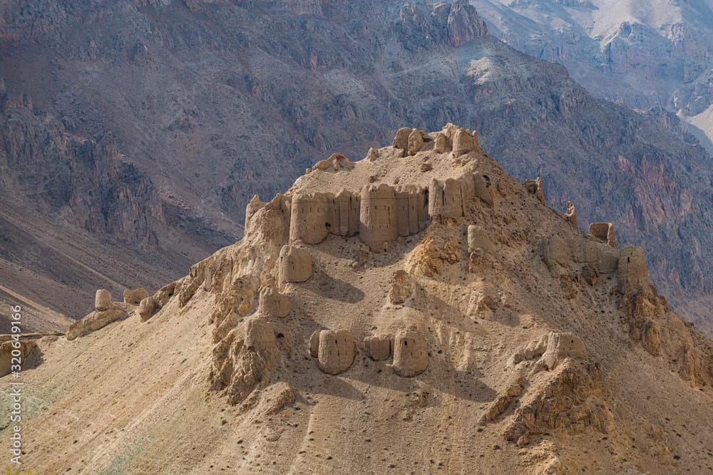 Bamyan – Chehel Burj Fortress